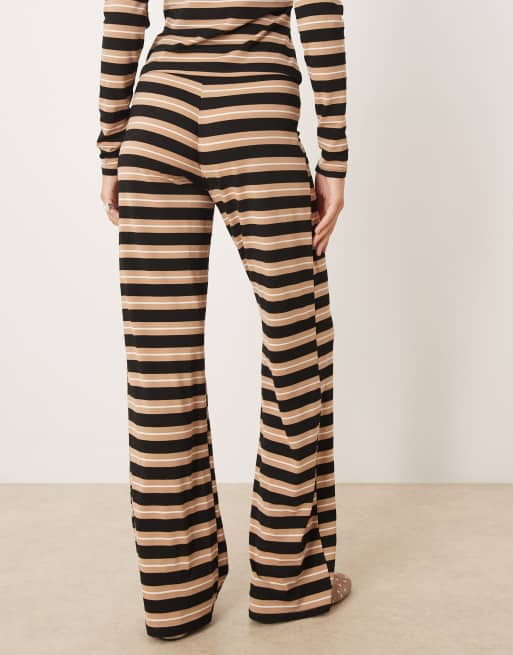 ASOS DESIGN wide leg trouser co-ord in neutral stripe , 4 of 5