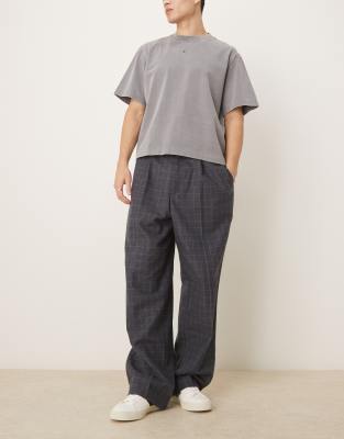 ASOS DESIGN wide leg trouser in check-Navy