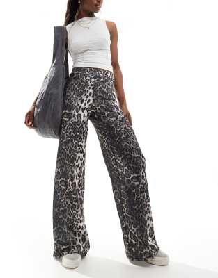 ASOS DESIGN wide leg trousers in leopard print