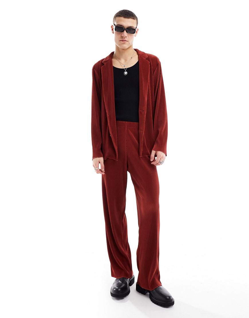 wide plisse suit pants in red-Brown