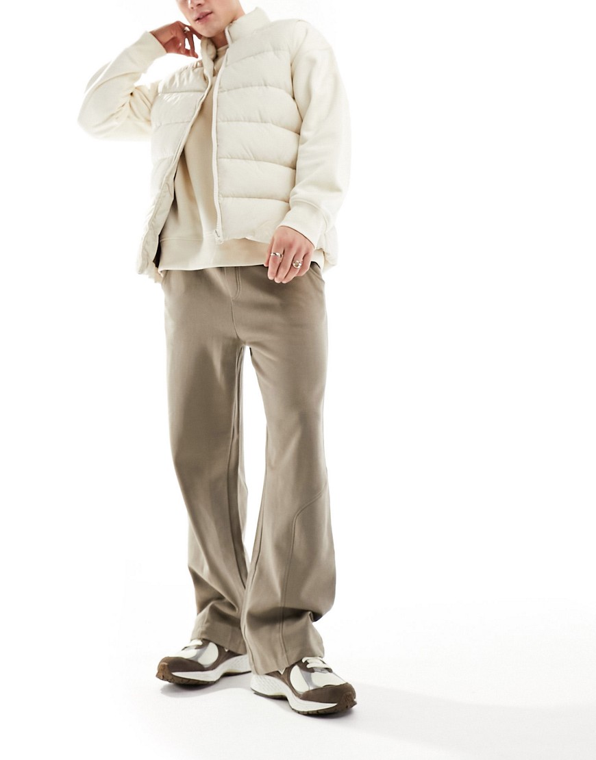 ASOS DESIGN wide straight leg trousers in beige with belt loop detail-Neutral