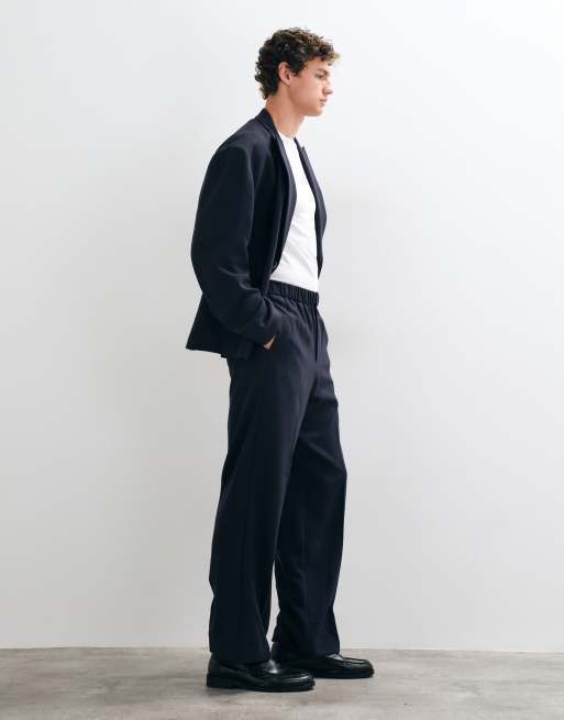ASOS DESIGN wide stretch suit pants with pintucks in navy, 3 of 5