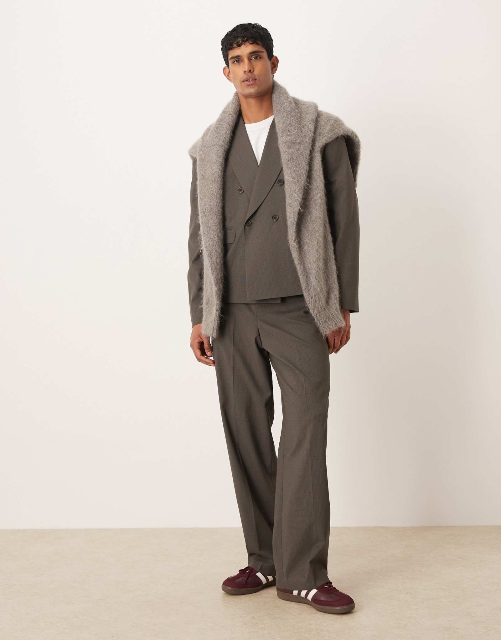 Широкие костюмные брюки ASOS DESIGN светло-коричневого цвета