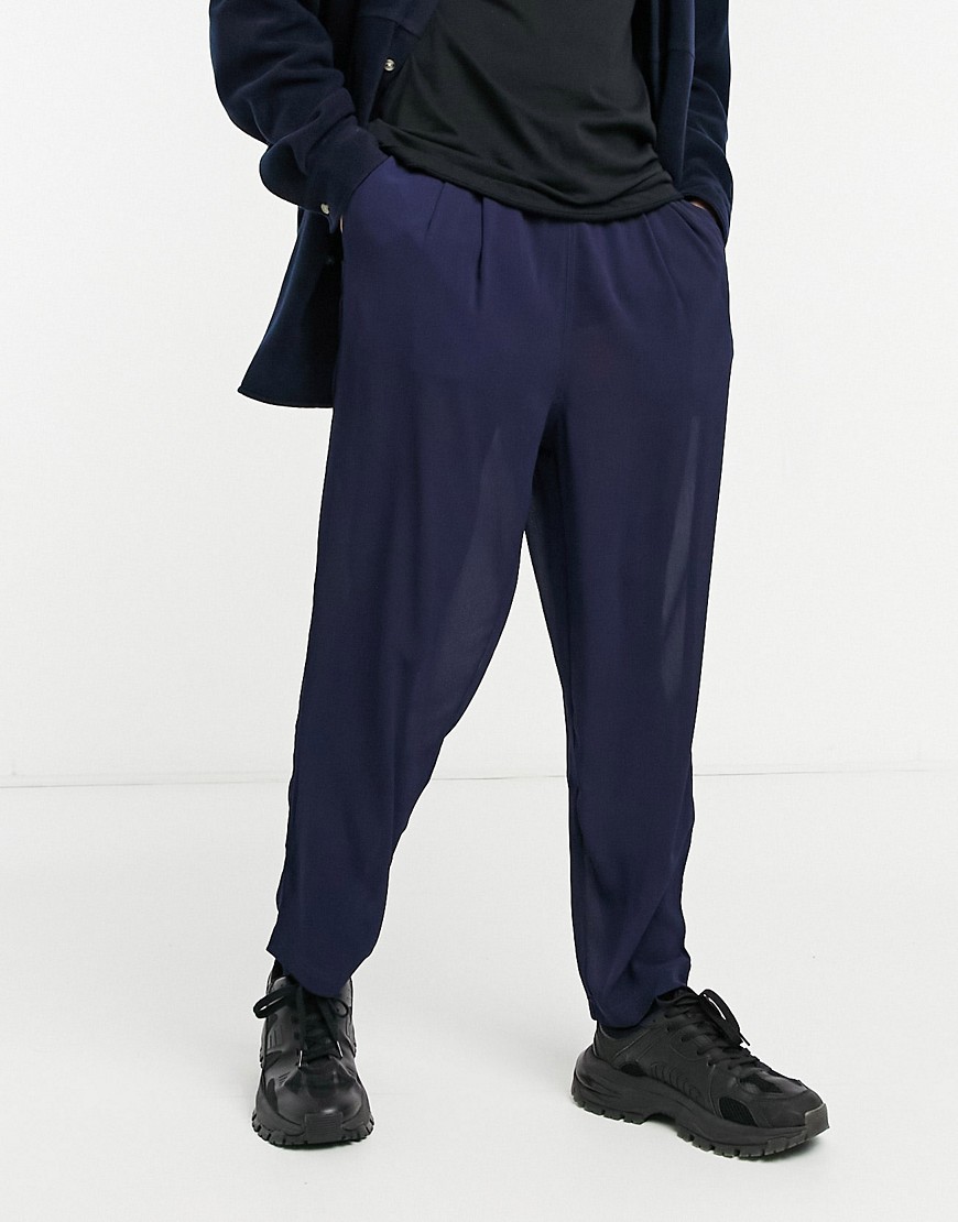 ASOS DESIGN wide trousers with pleats in chiffon-Navy