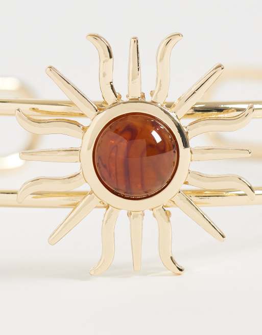 ASOS DESIGN - Wikkelarmband met zonontwerp in amberkleurige steen in goudkleur, 2 van 3