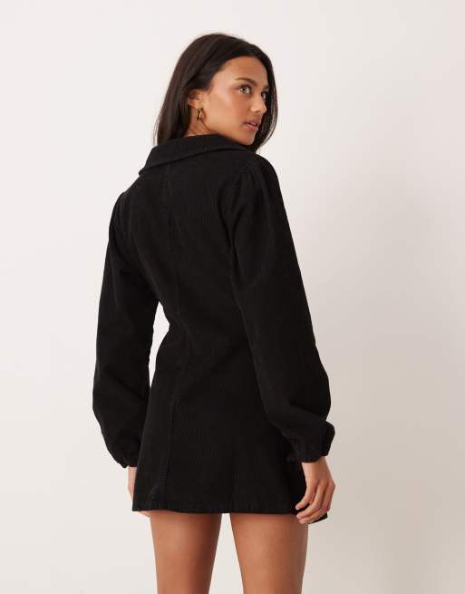 ASOS DESIGN - Wikkeljurk van corduroy met pofmouwen in zwart, 4 van 4