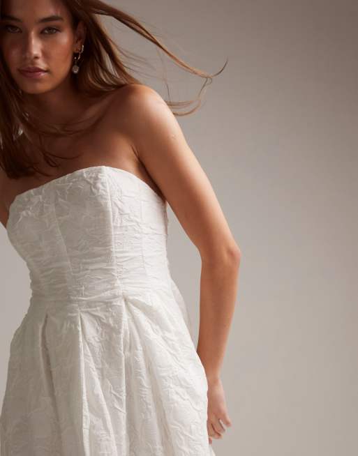 ASOS DESIGN - Winnona - Vestito da sposa lungo a fascia testurizzato a fiori