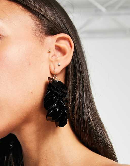 ASOS DESIGN – Wiszące kolczyki z czarnymi cekinami, 2 z 4