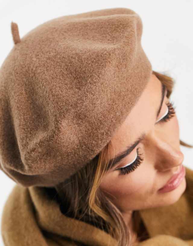 ASOS DESIGN wool beret in camel