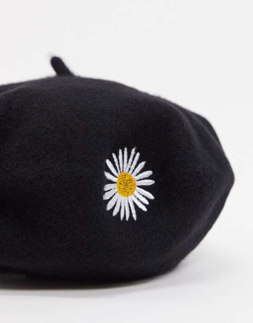 ASOS DESIGN wool beret with daisy embroidery in black, 3 of 4