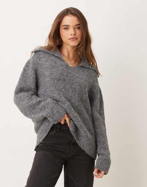ASOS DESIGN wool blend knitted v neck jumper in grey marl, 3 of 4