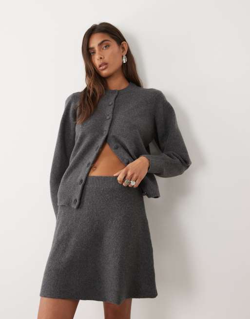 ASOS DESIGN wool blend waisted crew neck cardigan with covered buttons in charcoal, 2 of 4