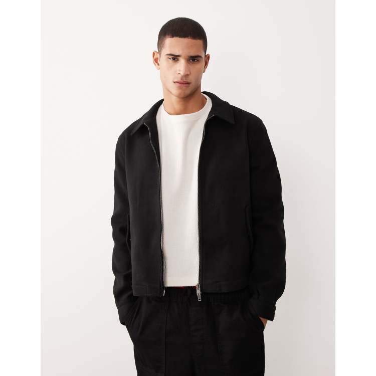 208704724-1-black?$n_750w$&wid