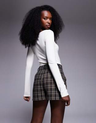 Asos Design Wool Look Tailored Shorts In White