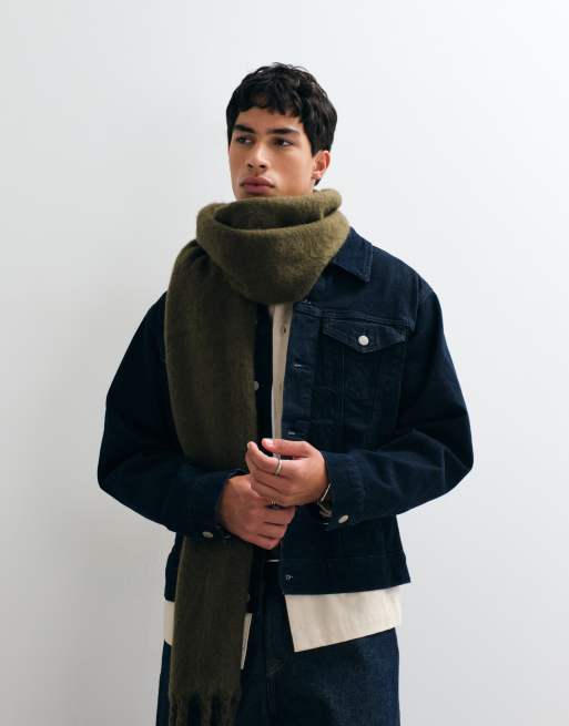 ASOS DESIGN woven brushed scarf in khaki green, 3 of 3