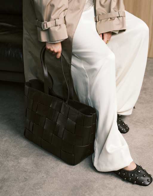 ASOS DESIGN woven tote bag in dark chocolate
