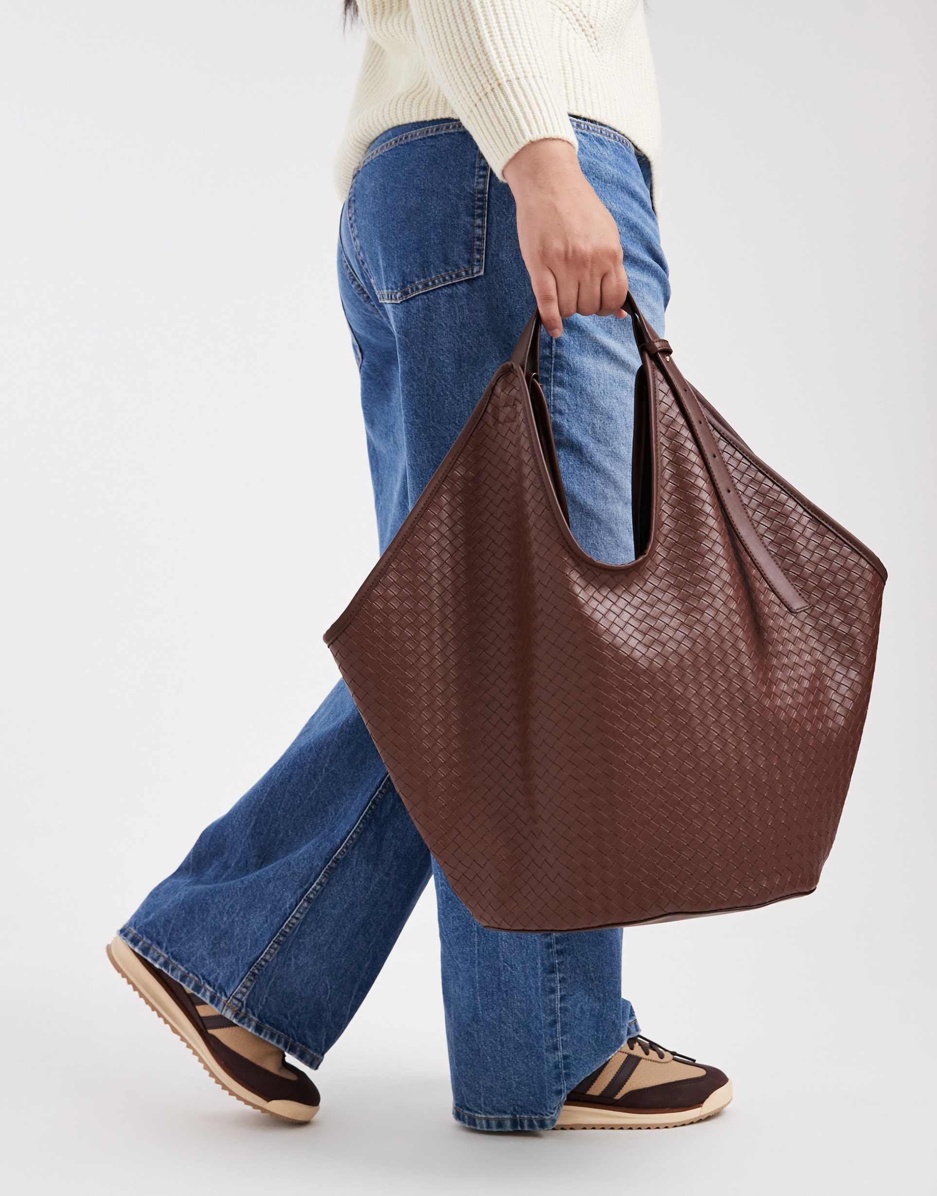 asos design woven tubular handle vase tote bag in chocolate