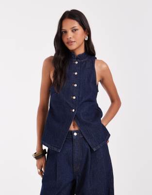 Sleeveless 3