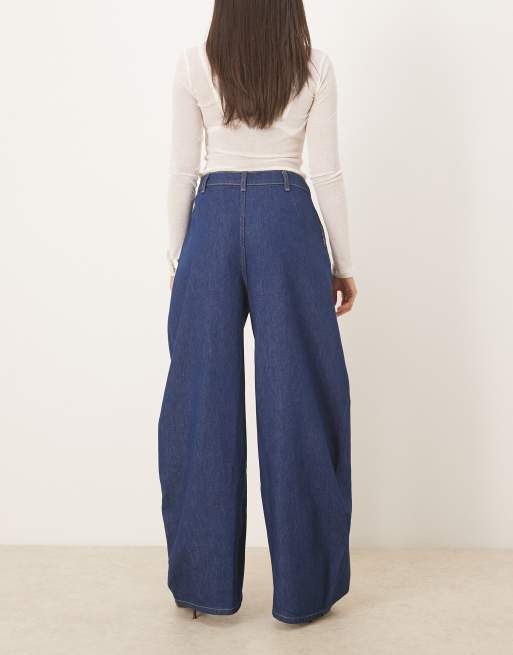 ASOS DESIGN wrap extreme pleat barrel jeans in indigo, 2 of 5
