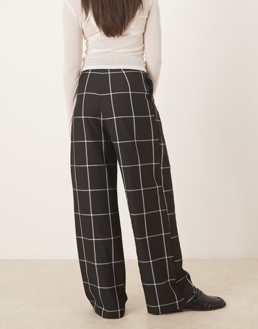 ASOS DESIGN wrap tie wide leg pants in black & white plaid, 3 of 5