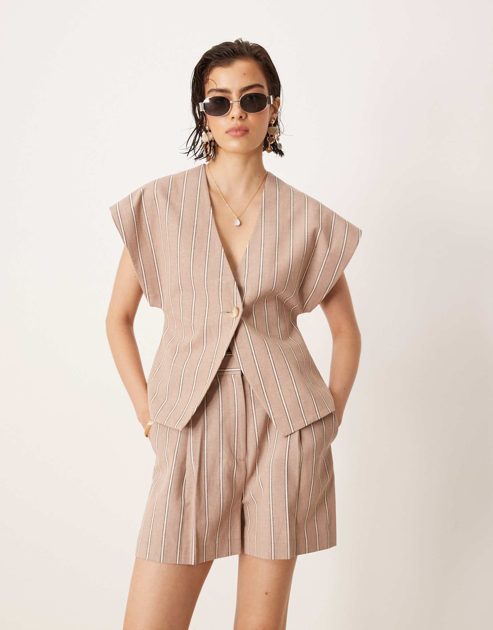 ДИЗАЙНЕРСКИЙ жилет ASOS с запахом из льна в норковую полоску - часть комплекта