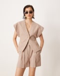 [ASOS DESIGN] ASOS DESIGN wrap waistcoat with linen in mink stripe (part of a set)-Multi 16 Mink Stripe