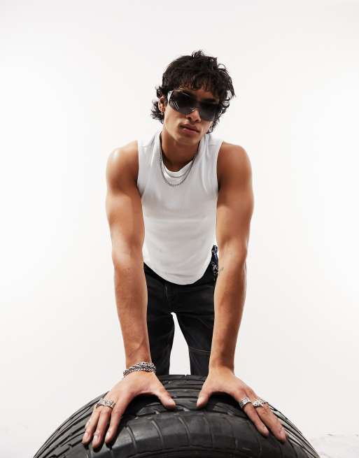 ASOS DESIGN wraparound y2k rimless sunglasses with graphic arm detail in black, 4 of 4