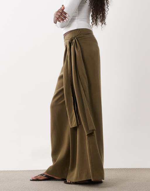 ASOS DESIGN wrapover detail wide leg trousers in khaki, 2 of 5