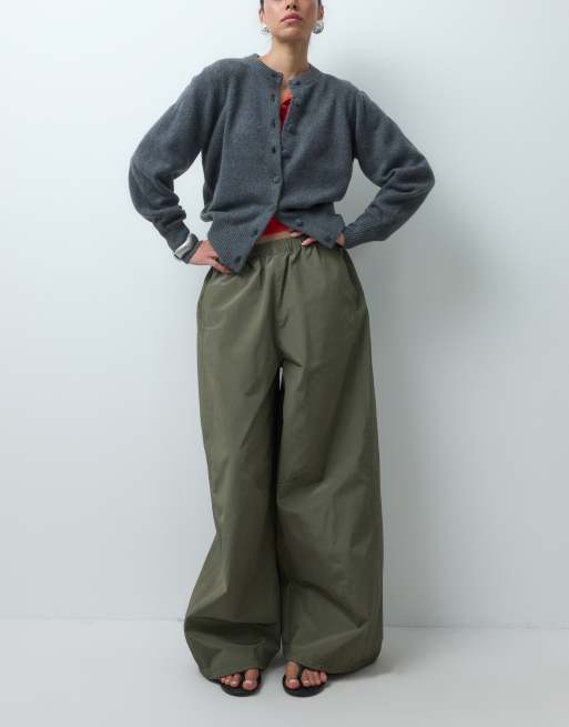 ASOS DESIGN wsuwane spodnie balloon w kolorze khaki, 4 z 5