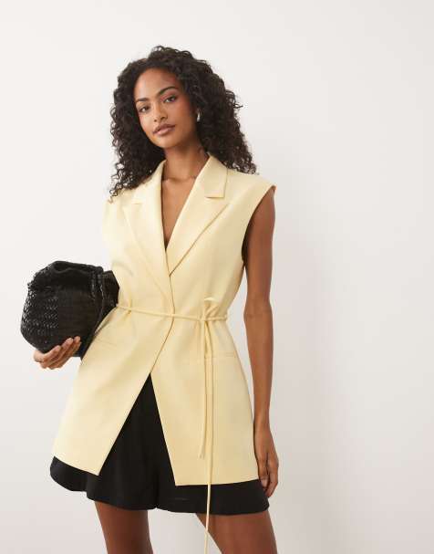 ASOS DESIGN wydłużona kamizelka garniturowa z wiązanym paskiem w kolorze buttermilk, część zestawu - view 1