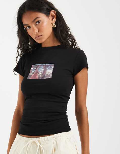ASOS DESIGN X GOSSIP GIRL – T-Shirt in Schwarz mit lizenziertem Fotoprint - view 1