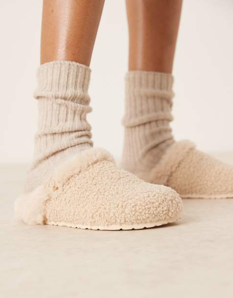ASOS DESIGN Zabby clog mule slippers in cream teddy - view 1