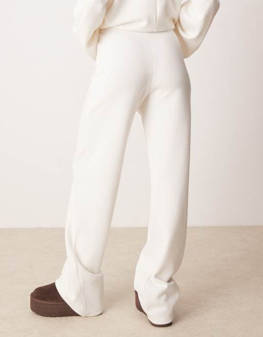 ASOS DESIGN - Zachte broek met wijde pijpen in winter wit, deel van co-ord set, 2 van 5