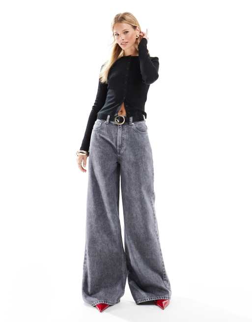 ASOS DESIGN - Zachte jeans met wijde pijpen in grijs
