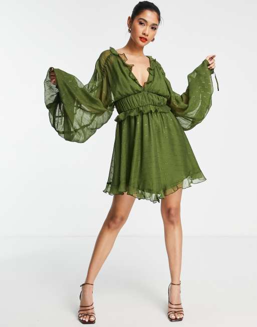 ASOS DESIGN - Zachte mini jurk met stroken van getextureerd chiffon met ruches