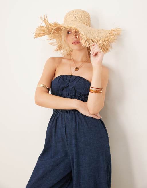 ASOS DESIGN - Zachte strapless denim jumpsuit met wijde pijpen en gesmokte taille in rinsewash, 2 van 4