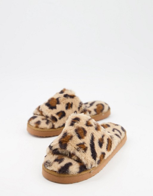 ASOS DESIGN Zack chunky slider slippers in leopard