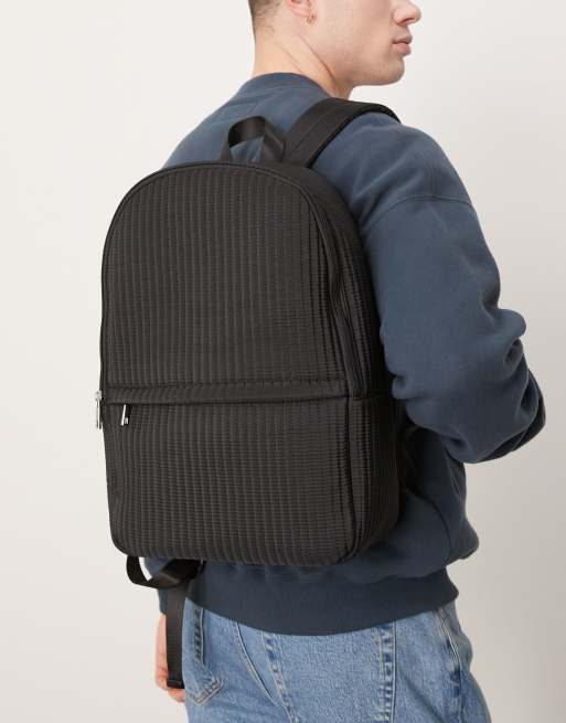 ASOS DESIGN - Zaino plissé trapuntato in nylon nero