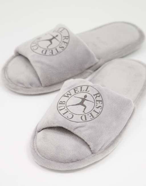 ASOS DESIGN Zanda slider slippers in a bag in grey, 3 of 4