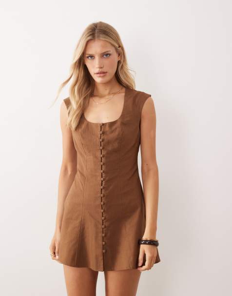 ASOS DESIGN – Zapinana na guziki czekoladowa sukienka mini z kwadratowym dekoltem - view 1