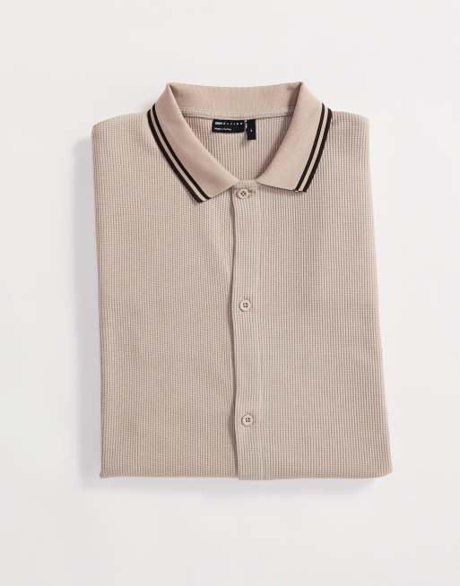 ASOS DESIGN – Zapinana na guziki szarobeżowa koszulka polo o luźnym kroju