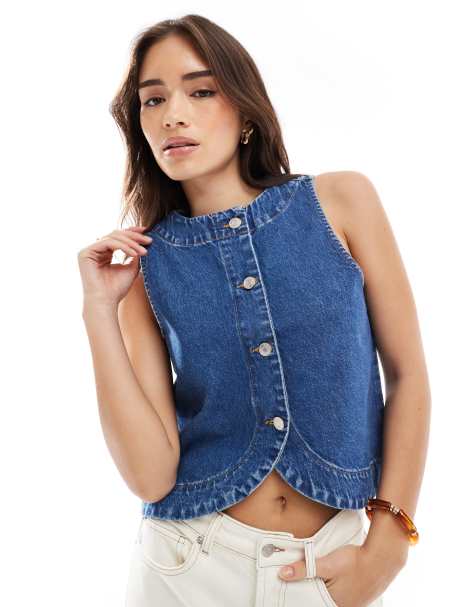 ASOS DESIGN – Zapinany na guziki niebieski top jeansowy z zaokrąglonym dołem - view 1