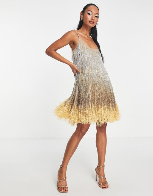 ASOS DESIGN – Zdobiona sukienka mini na ramiączkach z frędzlami z koralików, puszystym dołem i efektem ombre