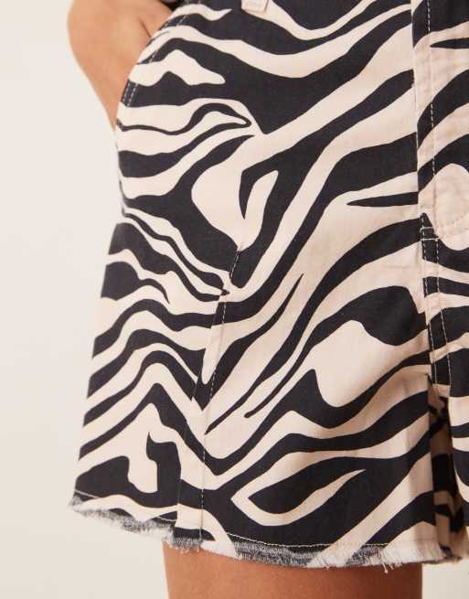 ASOS DESIGN – Zebramönstrade, a-linjeformade shorts, del av set, 5 av 5