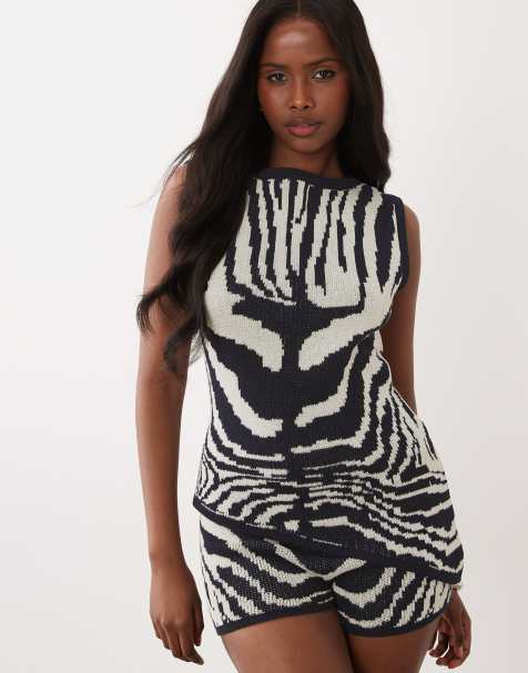 ASOS DESIGN – Zebrarandig, stickad, asymmetrisk topp, del av set - view 1