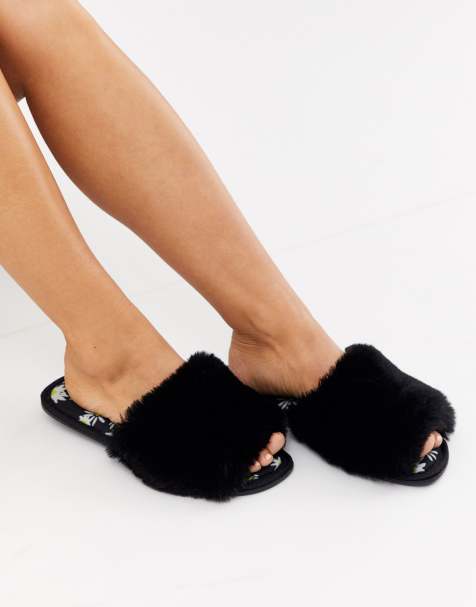 ASOS DESIGN - Zero - Chaussons style mules à imprimé pâquerettes - Noir