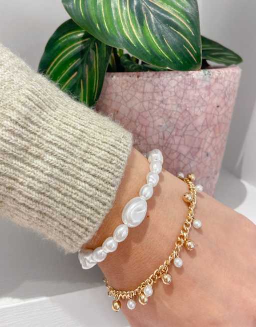 ASOS DESIGN – Zestaw 2 bransoletek: z perłami i z łańcuszkiem w złotym kolorze
