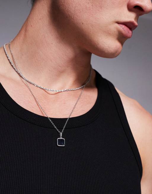 ASOS DESIGN – Zestaw 2 Naszyjników z wodoodpornej stali nierdzewnej w kolorze srebra z czarną kwadratową zawieszką