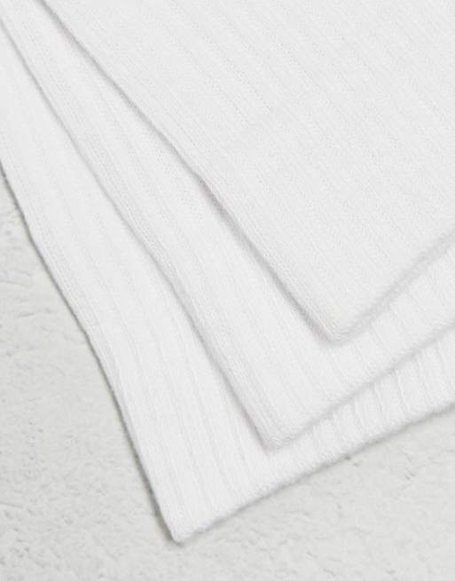 ASOS DESIGN – Zestaw 3 par białych skarpetek z szarymi wstawkami, 4 z 4