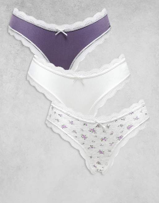 ASOS DESIGN – Zestaw 3 par zdobionych koronką fig brazylijskich w kolorze białym, fioletoworóżowym i w drobny kwiatowy wzór